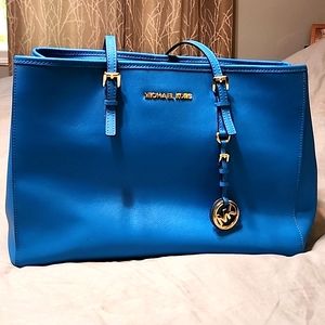 Michael Kors Jet Set Tote - Blue